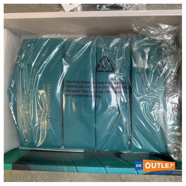 Mastervolt ChargeMaster Plus 24V|80A|2出力バッテリーチャージャー - 44320805