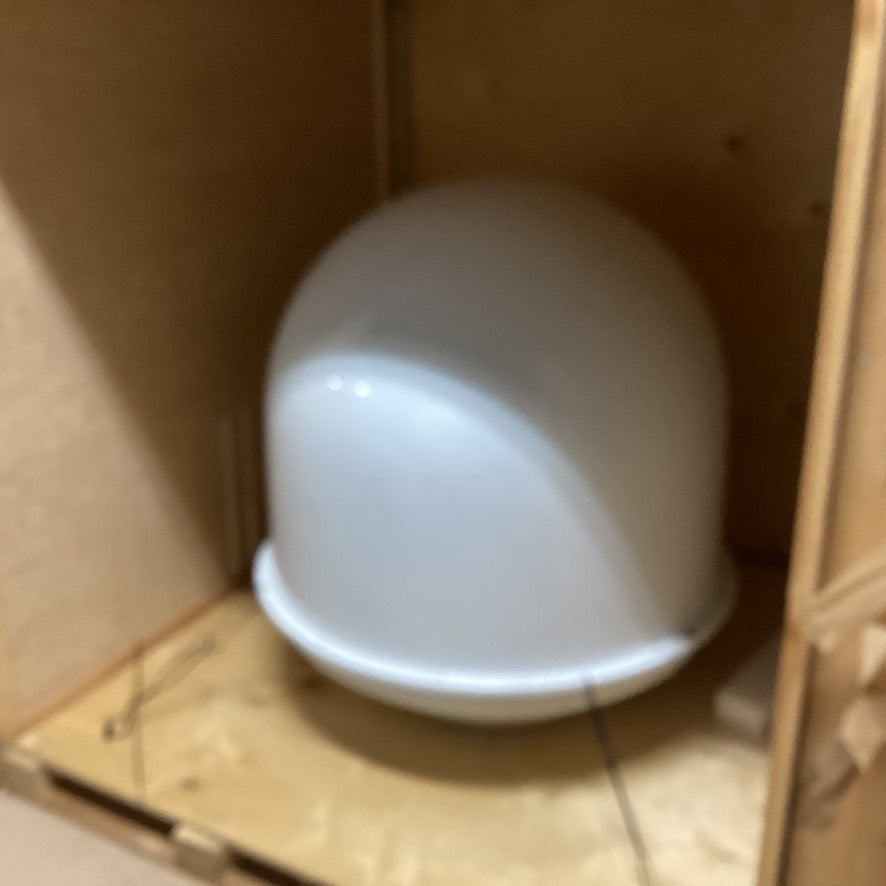 Sistema de TV por satélite marítimo Sea Tel 3004 TVRO completo