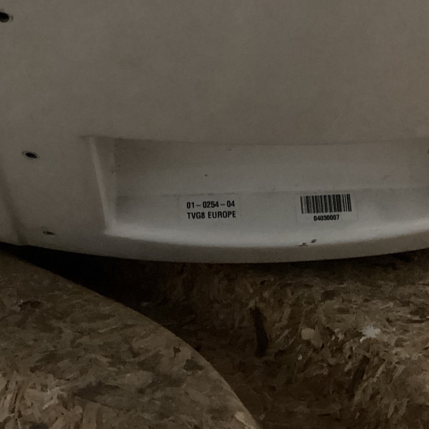 KVH Tracvision G8 Antenna Europe TVG8SS TVRO System