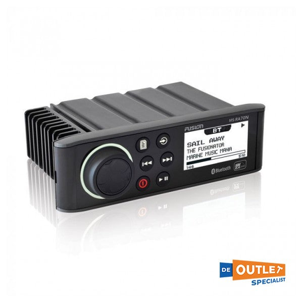 Fusion RA70N marine radio FM/USB/Bluetooth/NMEA2000 - 010-01516-11