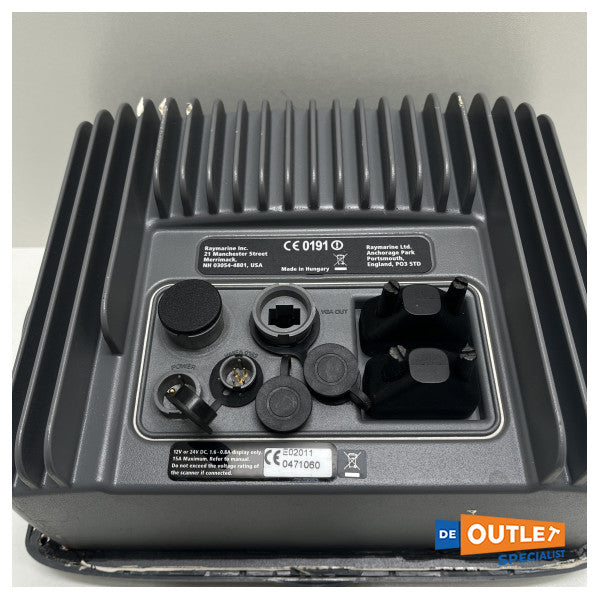 Використаний 8-дюймовий багатофункціональний картплоттер Raymarine E80 - E02011