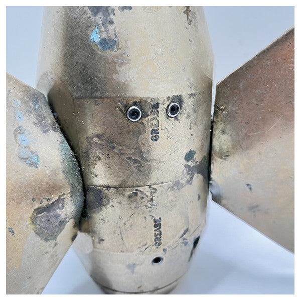 MAX Prop Easy 85 3 -Blads Vaanstrand Vis 14 pouces - E85414