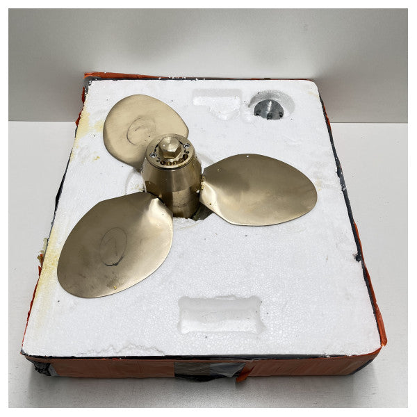 Max Prop Easy 90 3-лопастно витло с лопатки 18 инча - E90318