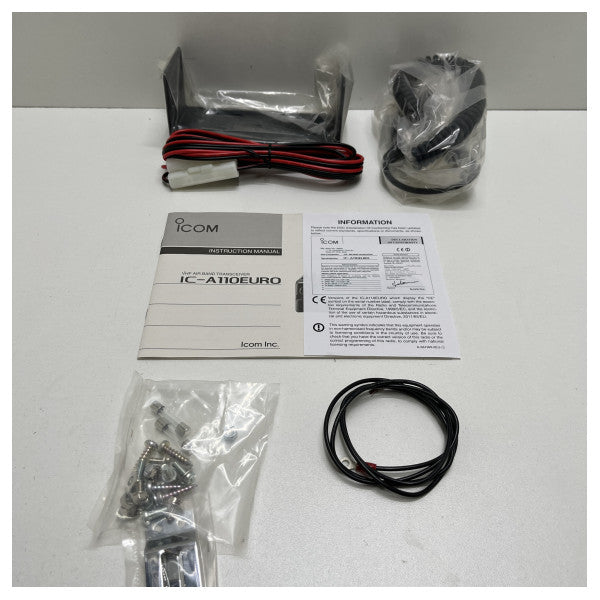 Базова станція УКХ-трансивера ICOM Airband A-110E