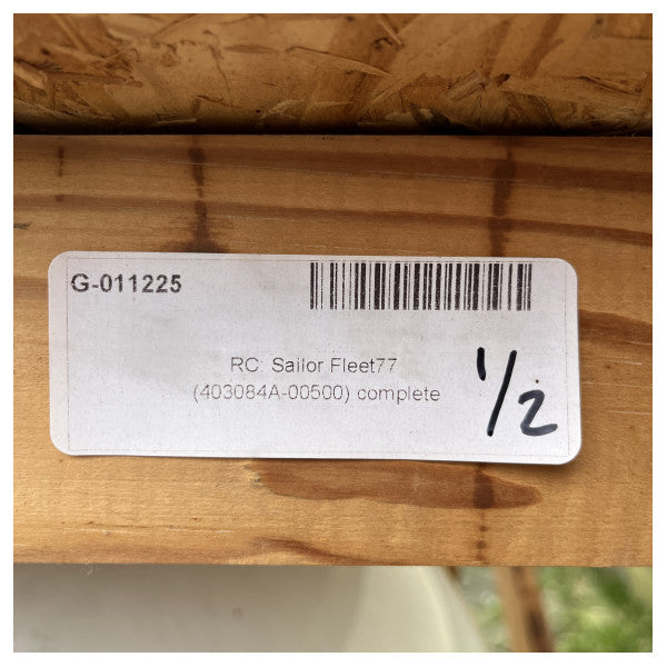 セーラーフリート77衛星通信システム - TT-3038C