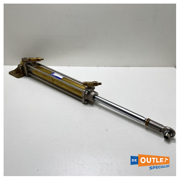 Хидравличен кормилен цилиндър Seastar HC5804