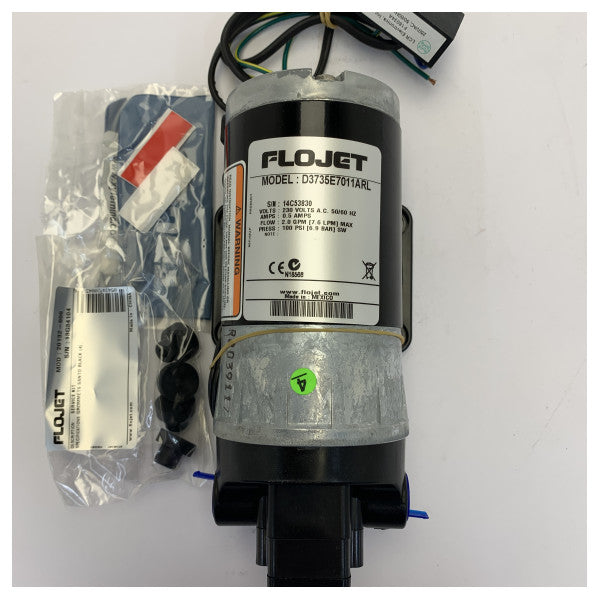 Pompe à diaphragme Flojet Duplex II auto-amorçante 230V 7.6L/min 100 PSI 