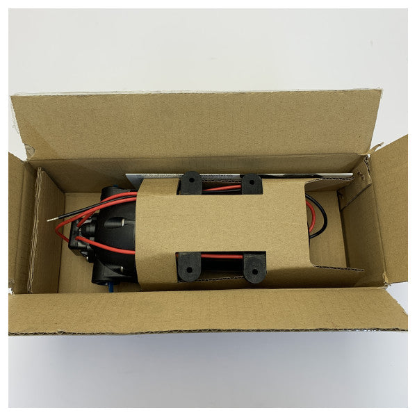 Pompe à eau douce auto-amorçante Flojet R3501336A 24V - 7,6L/m - 60 psi 