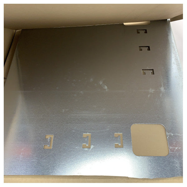 Miele Marine Conversion Kit Stainless Steel Pour convertir un appareil encastré en un appareil indépendant.