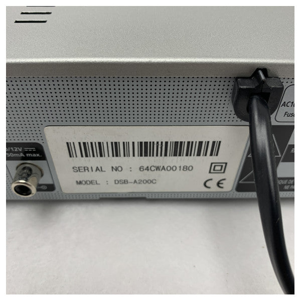 Samsung DSR-5500 CI Récepteur satellite numérique pour utilisation marine avec HDMI et design métallique robuste