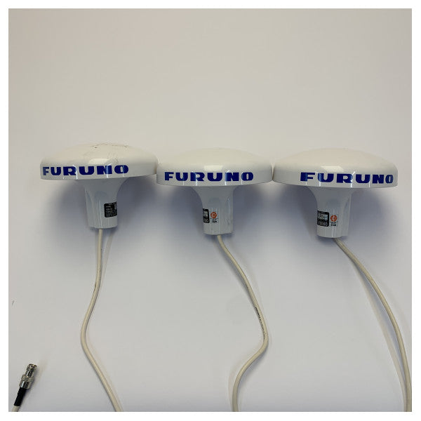 Furuno SC-50 satellitkompas med højpræcisions GPS-antenne system 