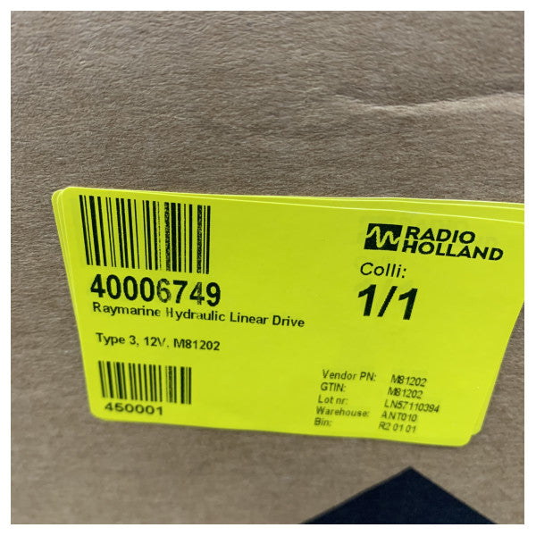 Линеен хидравличен задвижващ механизъм Raymarine Type 3 12V за автопилот M81202 