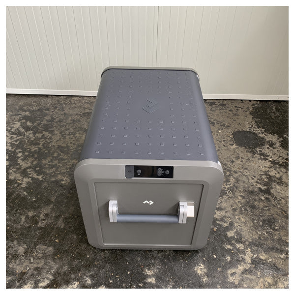 Dometic CFX5 55 Caixa de refrigeração 55L com compressor e arrefecimento 12/24/230V - 97000050783 