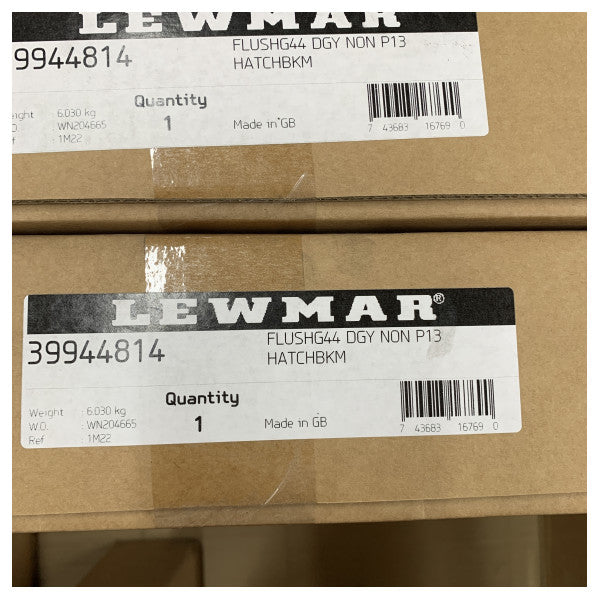 Lewmar Flush 3G Deck - Écoutille d’évacuation Taille 44 442 x 442 mm - 39944814 