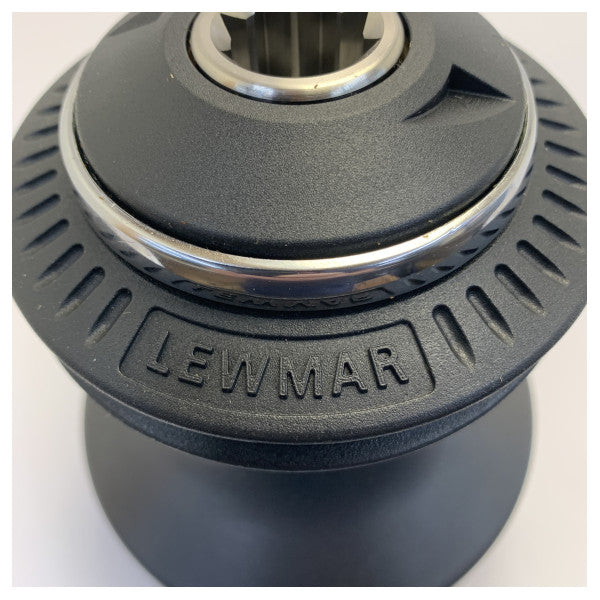 Lewmar 30AST Ocean Self-Tailing Winch b’2 veloċitajiet - Aluminju Iswed - 30ST - 49030020 