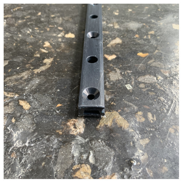 Rail de piston pré-percé Lewmar taille 0 3,14 m en aluminium - 29370055BK 