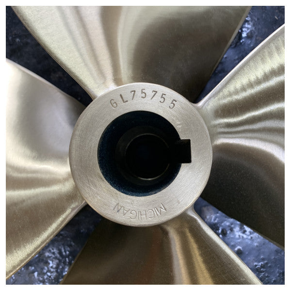 Nakashima 4-bladet bådpropel GL469 R2718050140 poleret marinepropel 