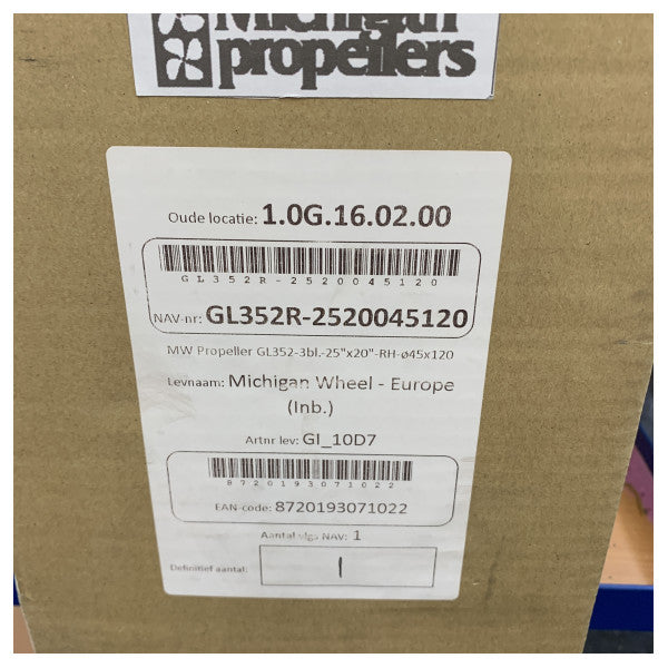 Michigan Propellers 3-blads propell i messing GL352 R25x20 RH45 - 668408 