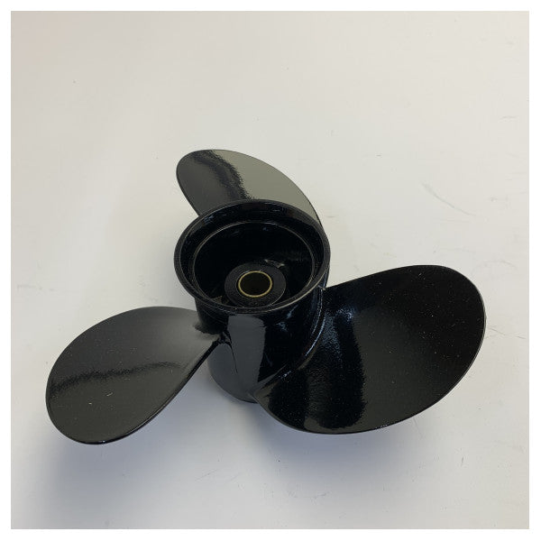 Michigan Match 3-bladet aluminiumpropel 8.5x7 RH - 142102 