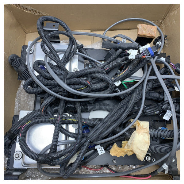 Mercury 1904623 SmartCraft Marine Gauge Cable Set Used - Durable, Water-Resistant Wiring for Boats