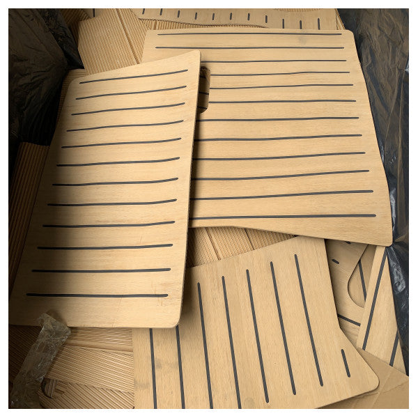 Quicksilver Activ 675 SunDeck Flexiteak Teak Deck Kiti - 2371568 