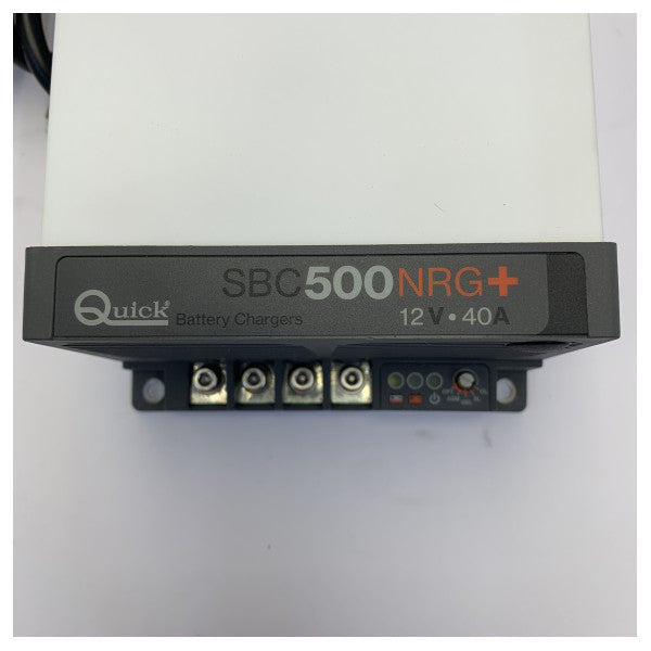 Chargeur de batterie marine Quick SBC 500 NRG+ 12 V 40 A - 3 sorties 115 V/230 V 
