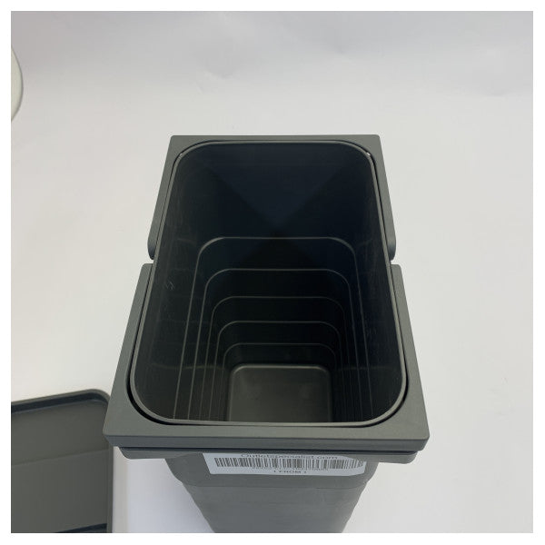 Space-Saving Marine Waste Bin with Lid and Handle 