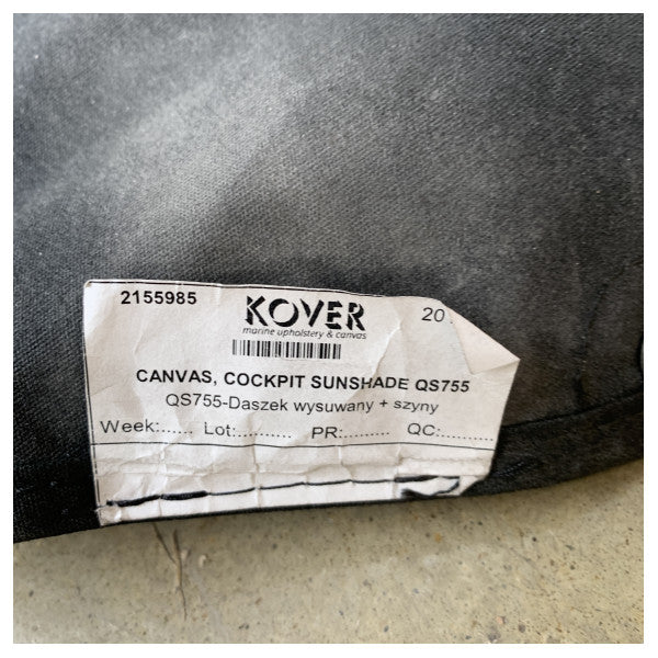 غطاء قمرة القيادة لـ Quicksilver Activ 755 Weekend - 2155985 