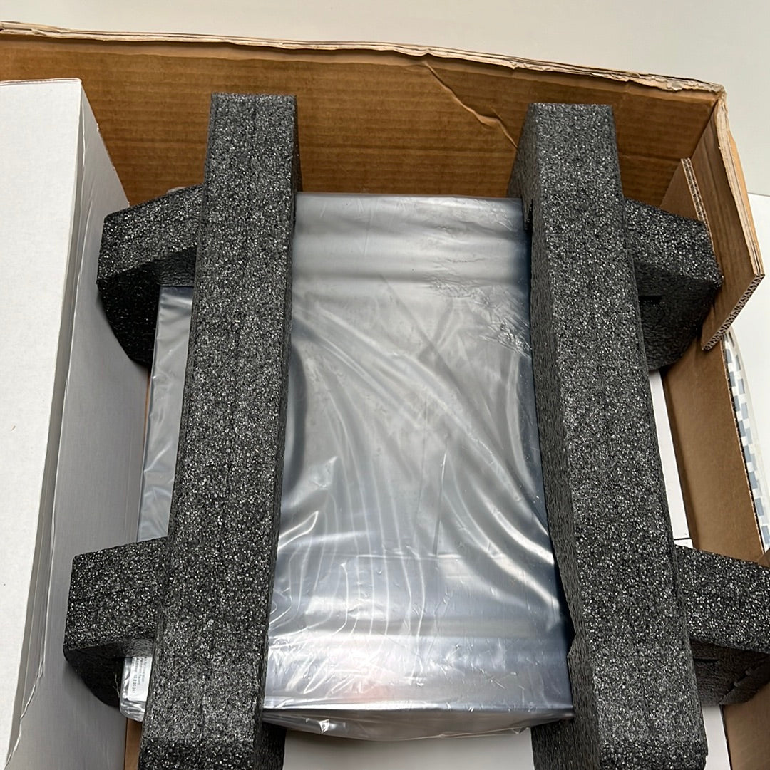 15-дюймовий монітор Raymarine GB150H зі скляним мостом - E70028