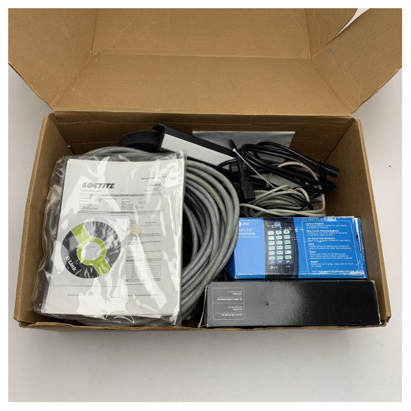 Система морського супутникового зв'язку KVH TracPhone V3 Silver VSAT для надійного зв'язку на судні 