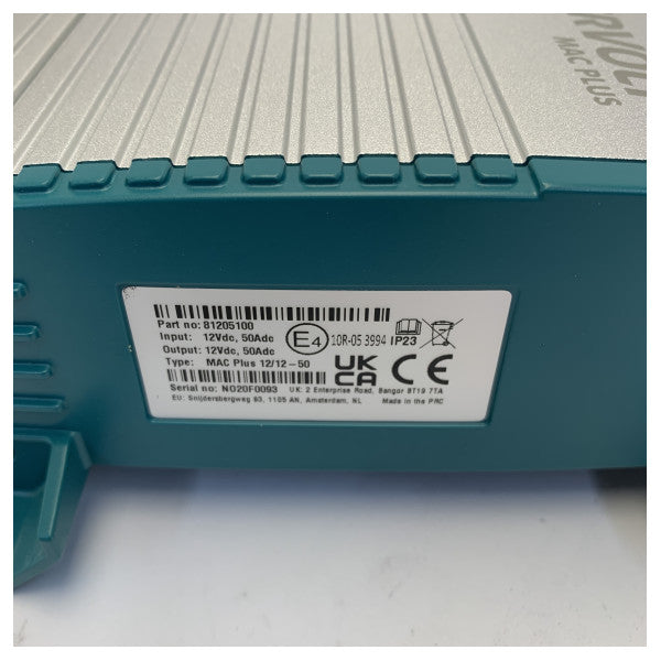 Mastervolt 12/12 Convertitore DC-DC e caricabatterie - MAS81205100 