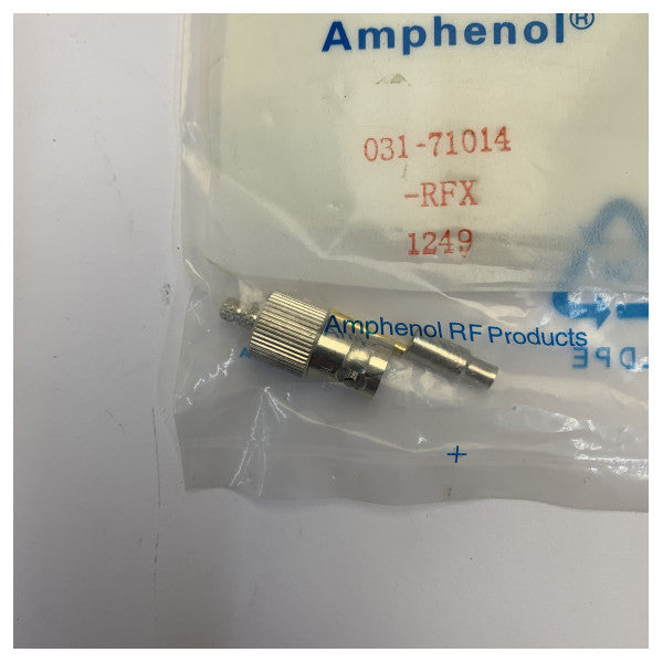 Amphenol BNC Straight Crimp Connector for RG59 Cable - RG59 