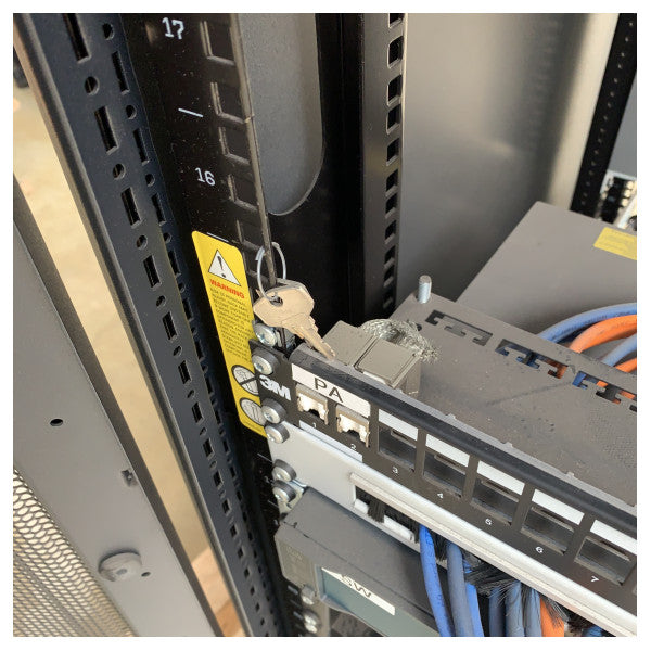 HP 10622 G2 Series Server Rack Cabinet with Lockable Ventilated Door