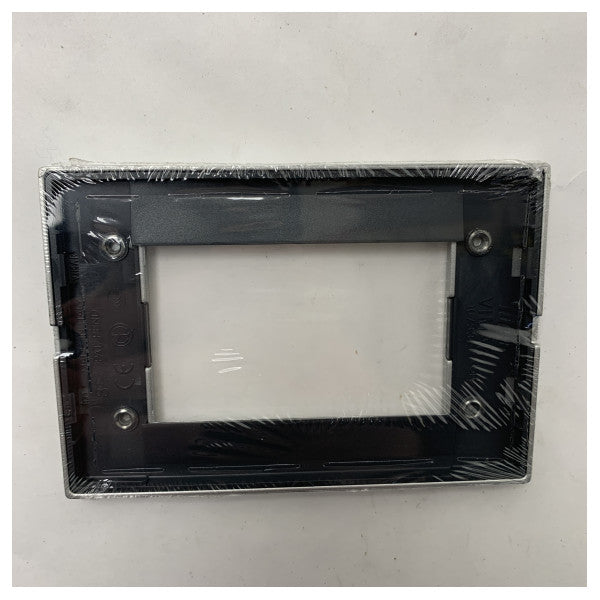 Placa de interrutor elétrico marítimo de 3 aberturas em metal prateado mate Classic Vimar - 16733.21.02