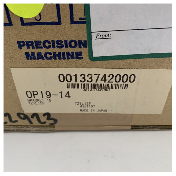 Furuno MFD-monteringsbeslag til TZTL15F Robust marine displayholder med hardware inkluderet