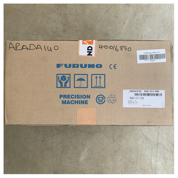 Furuno FAR-1815 X-Band 4 kW Marine Radar Antenna Unit RSB-127-120 pour une navigation fiable