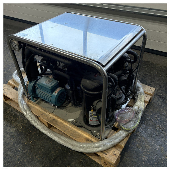 Dometic Condaria PCWM 23002 Refroidisseur d'eau 92000 BTU 230V 60Hz 