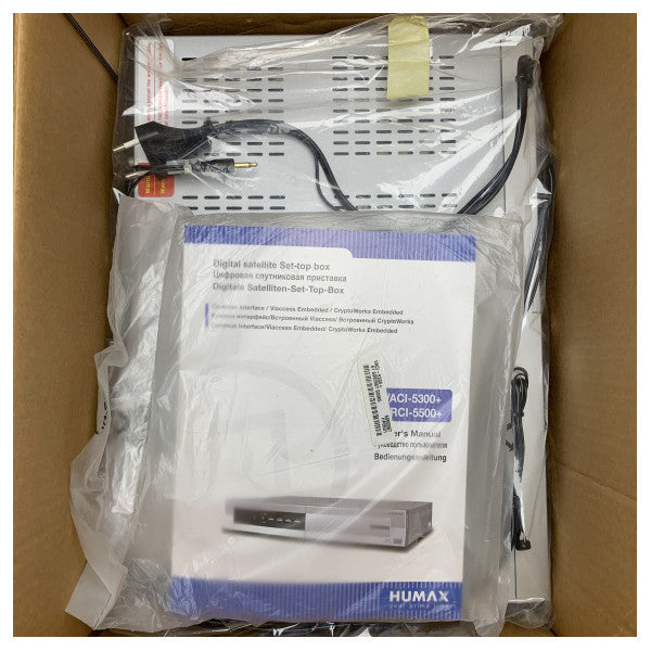 Humax VACI 5300+ Marine Satellite Receiver - Signal TV numérique fiable pour les bateaux et les yachts