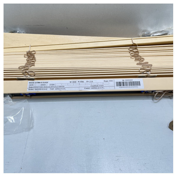 ستارة أديالوكس البحرية الخشبية الفينيسية 63x68 سم - حماية متينة من الشمس للقوارب والسفن