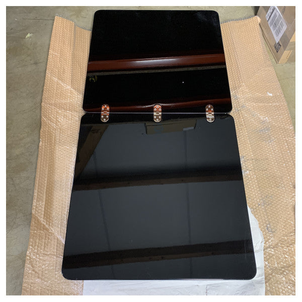 Itama ITM55 маса за трапезария Топ черен сгъваем гланц