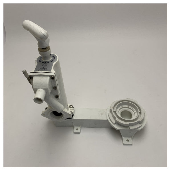 Zestaw standardowej toalety morskiej RM69 z pompą ręczną - RM101.W-1 