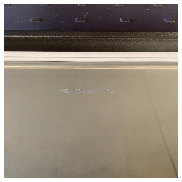 Dometic KX40G Boîte de refroidissement à absorption 40L - 12V/230V/Gaz - Pour bateau et camping - 9600028410 