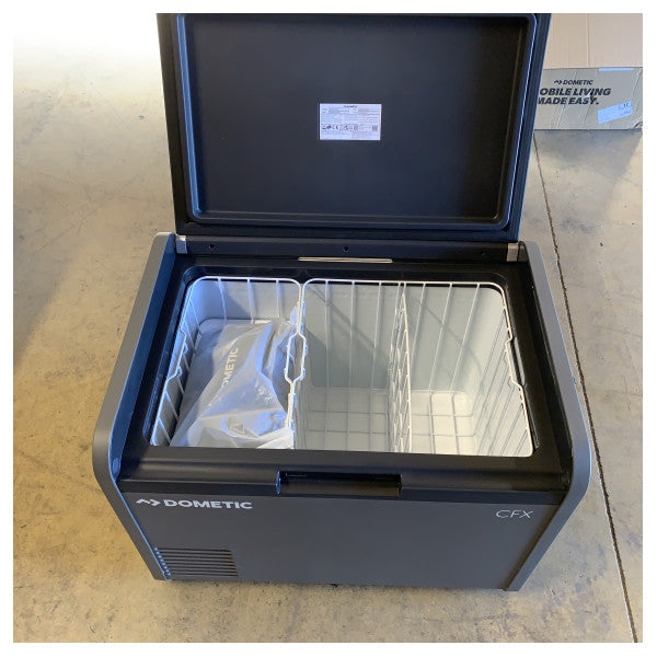 Dometic صندوق تبريد ضاغط CFX5 سعة 55 لتر 12/24/230 فولت - 97000050762 