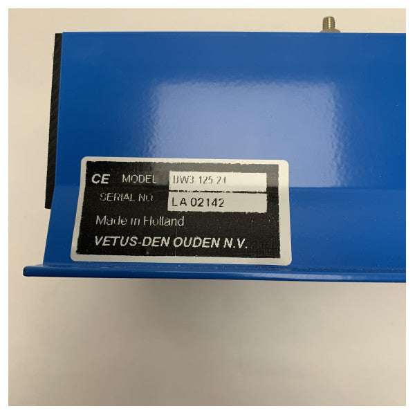 Moniteur de batterie Vetus BW3 et répartiteur d'alimentation 24V 125A - BW312524L 