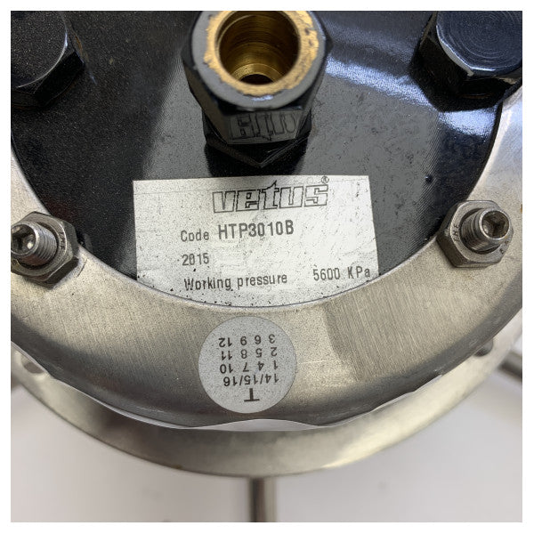 Vetus HTP3010B hydraulisk rattpumpe med mahogni ratt 