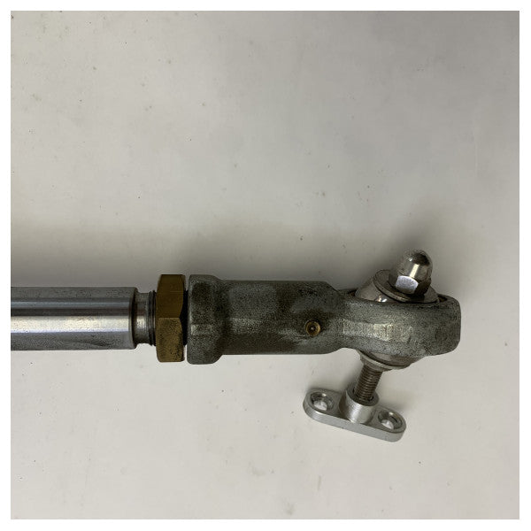 Vetus MTC17510 hydraulisk styrecylinder 225 mm - 1717 Nm - 356 cm3 