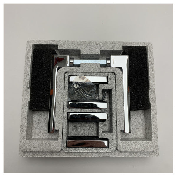 Olivari Planet Q Maniglia per porta cromata per uso marino - Finitura in ottone resistente, adatta per serrature Yale