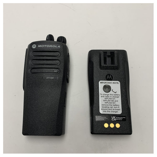 Motorola DP1400 VHF UHF digitaalinen kannettava kaksisuuntainen radio - MDH01JDC9JC2ANB 
