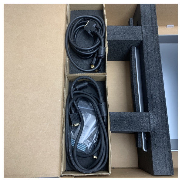 Radio Zeeland RZD1900 19 Zoll Glasbrücke Radaranzeige 