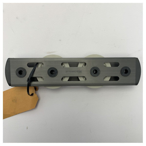 Lewmar 60 mm dubbel arkhållare 14 mm - 29139112BK